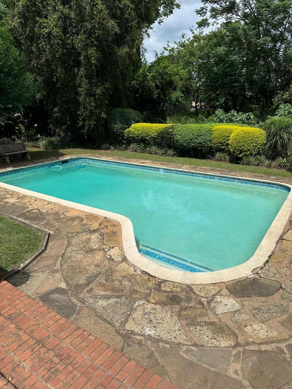 K-Lodge Pietermaritzburg Buitenkant foto